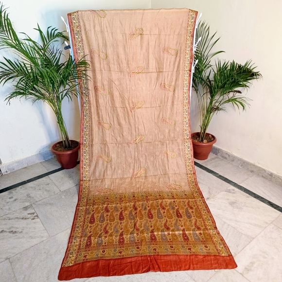Pure tusser silk designer saree - Picture 3 of 8